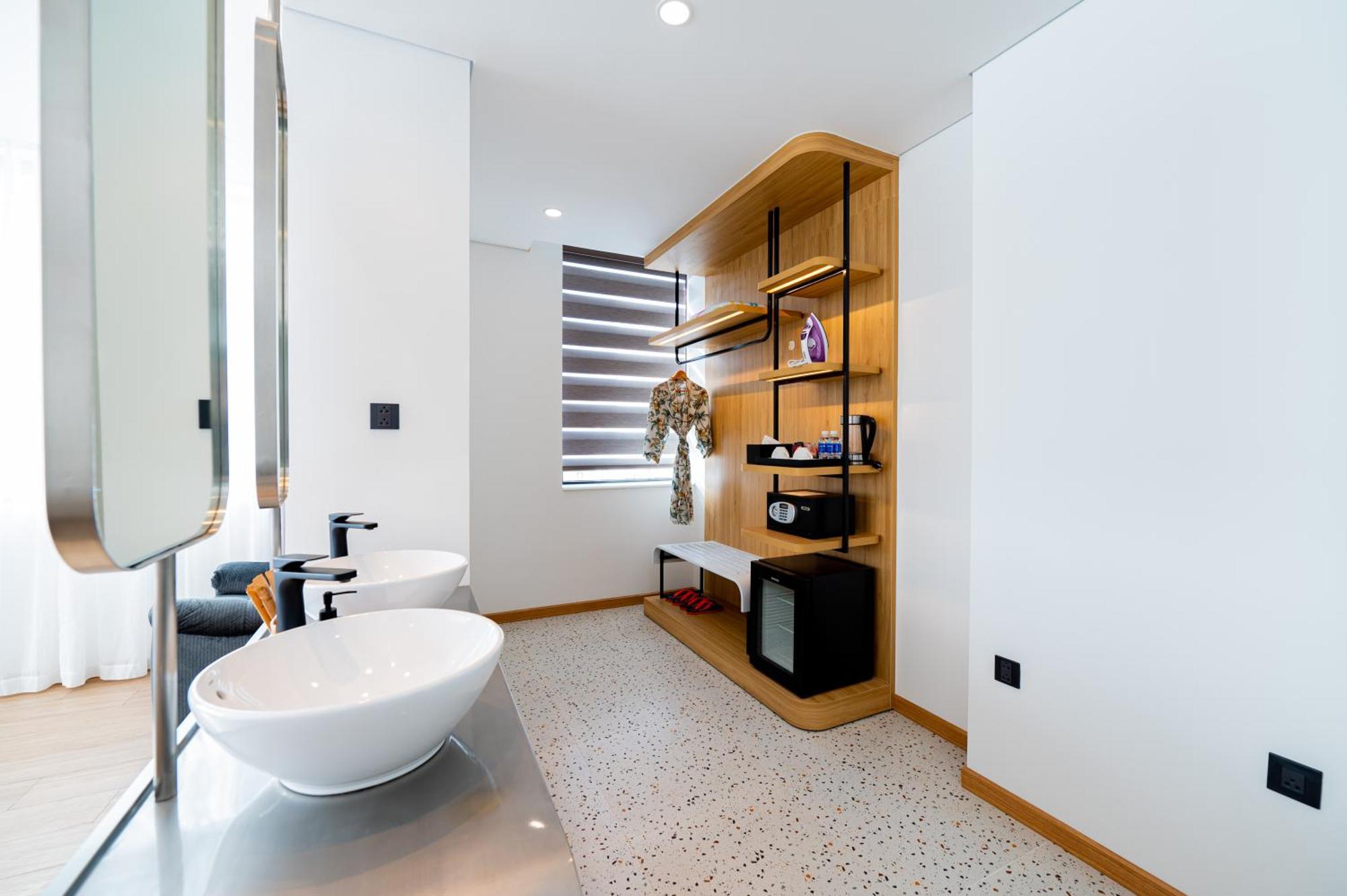 Pama Boutique Hotel & Bistro Дананг Екстериор снимка